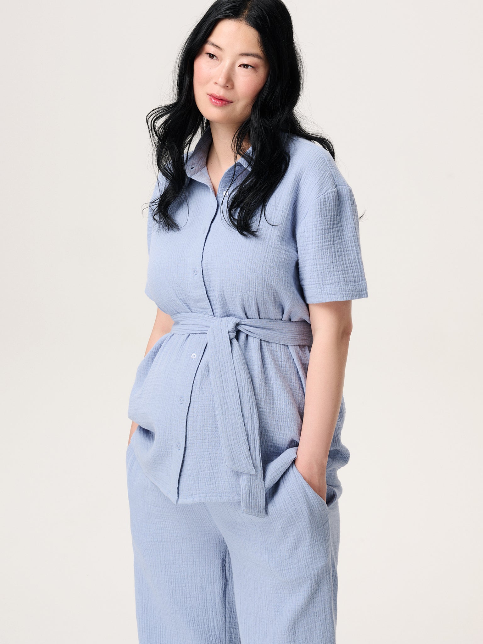 Musselinbluse mit abnehmbarem Gürtel