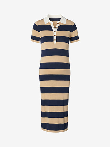 Strickkleid mit kurzem Arm