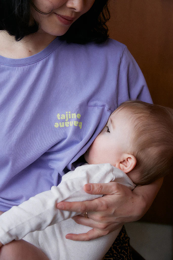 Detailaufnahme Stillshirt von Tajinebanane kaufen oder miete online bei Mutterkleid