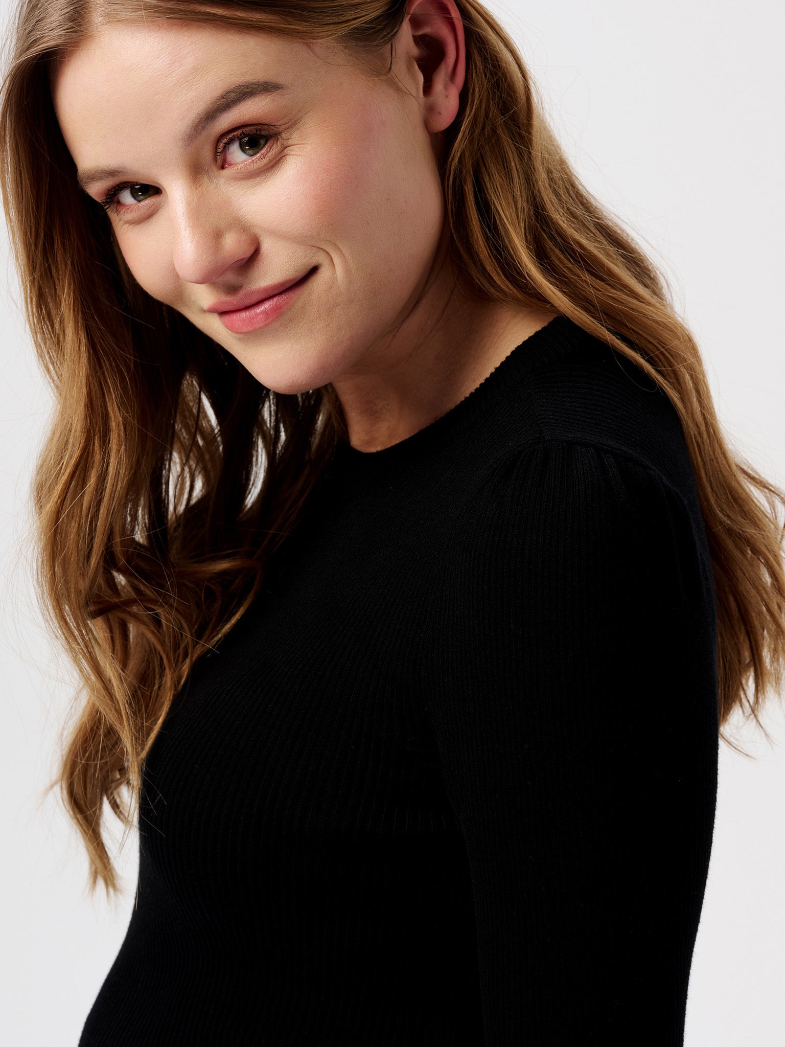 Strick Umstandspullover mit Bio-Baumwolle, schwarz