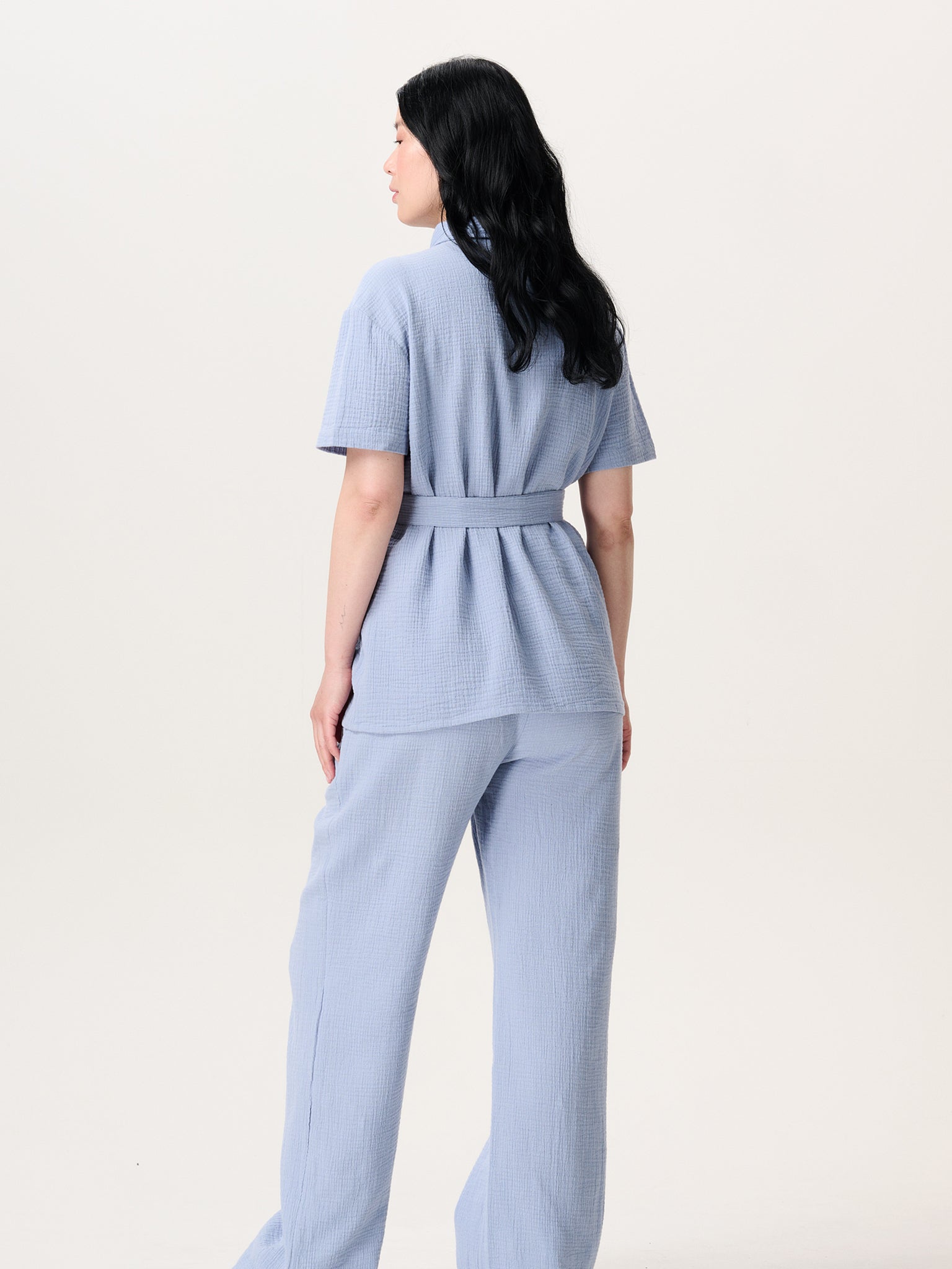 Musselinbluse mit abnehmbarem Gürtel