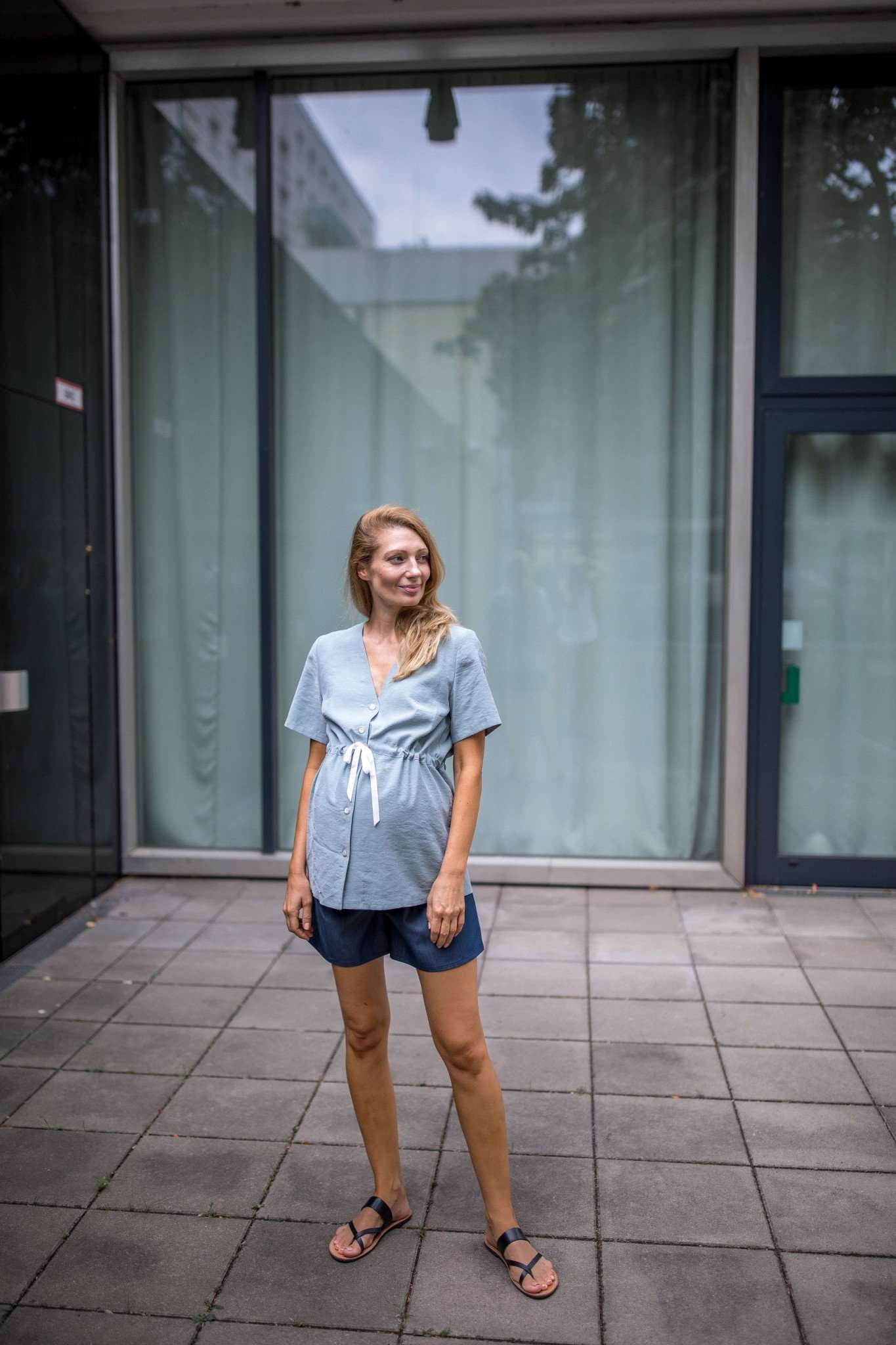 Apricot coco Bluse für Schwangerschaft und Stillzeit. Bei Mutterkleid zum Kaufen oder mieten erhältlich. 