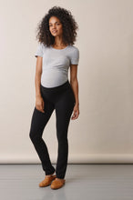Lade das Bild in den Galerie-Viewer, Boob Design Umstandshose leihen bei Mutterkleid aus stretchigem TENCEL™ Lyocell, schwarz, für die gesamte Schwangerschaft
