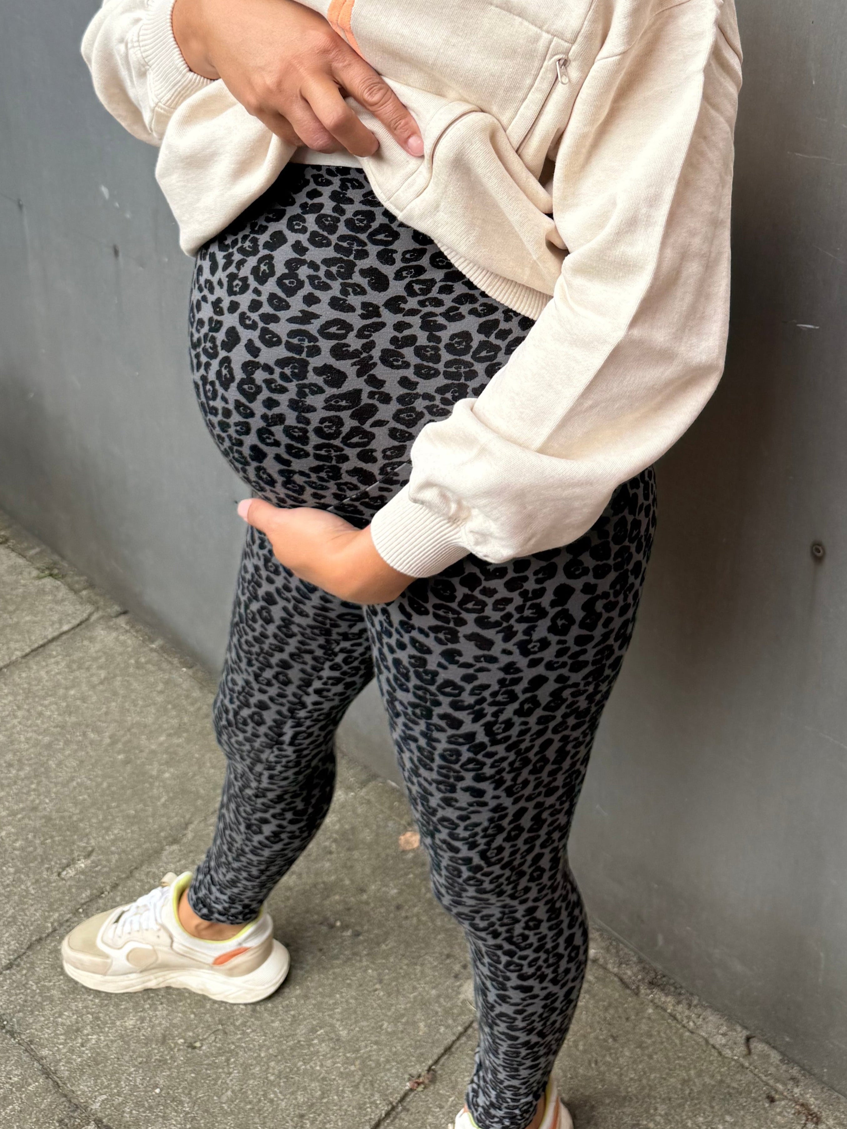 Umstandsleggings Leoprint, grau/schwarz