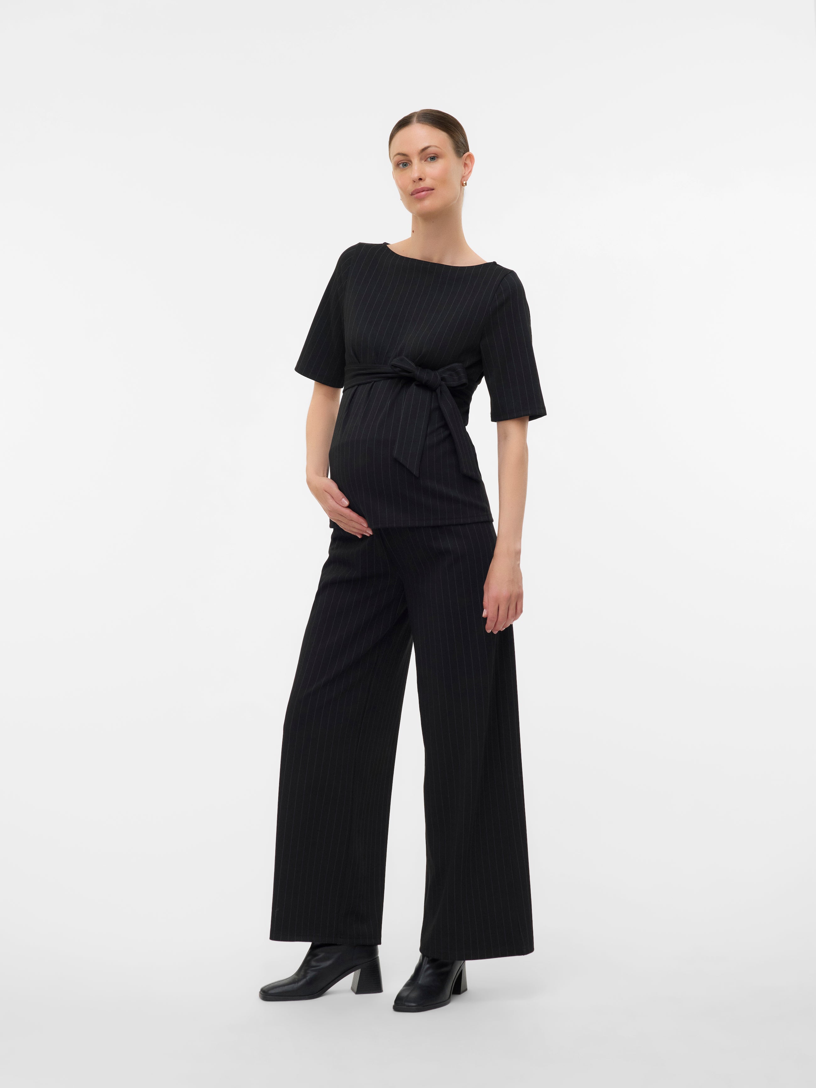 Wide-Leg Hose mit Nadelstreifen