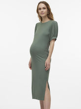 Lade das Bild in den Galerie-Viewer, Mamalicious Ripp Umstandskleid mieten und kaufen bei Mutterkleid grün kurzarm
