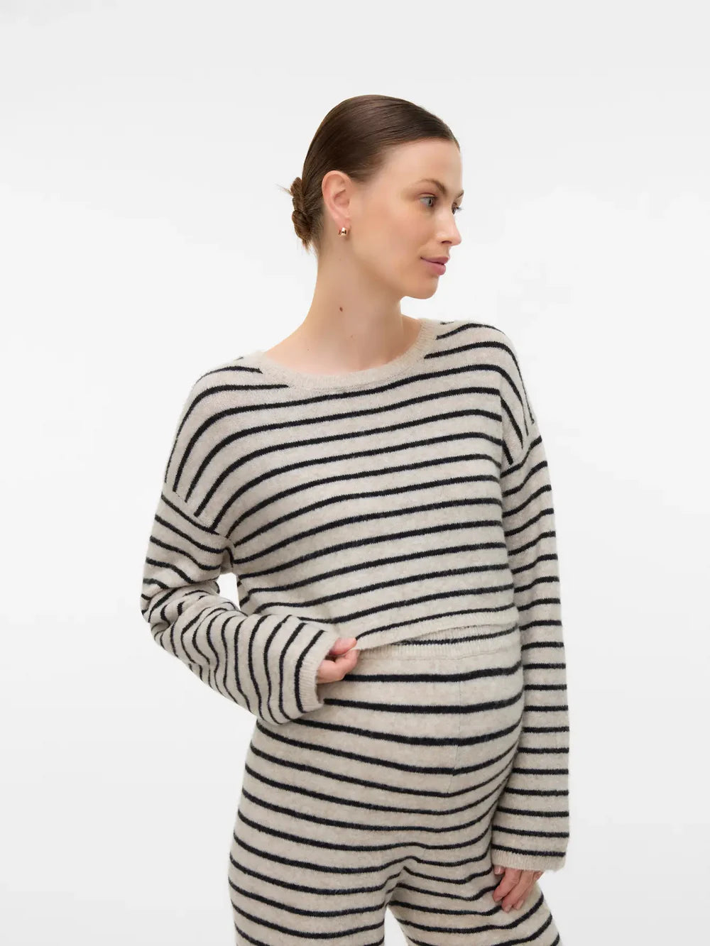 Kuschelweiches Strickset für die Schwangerschaft