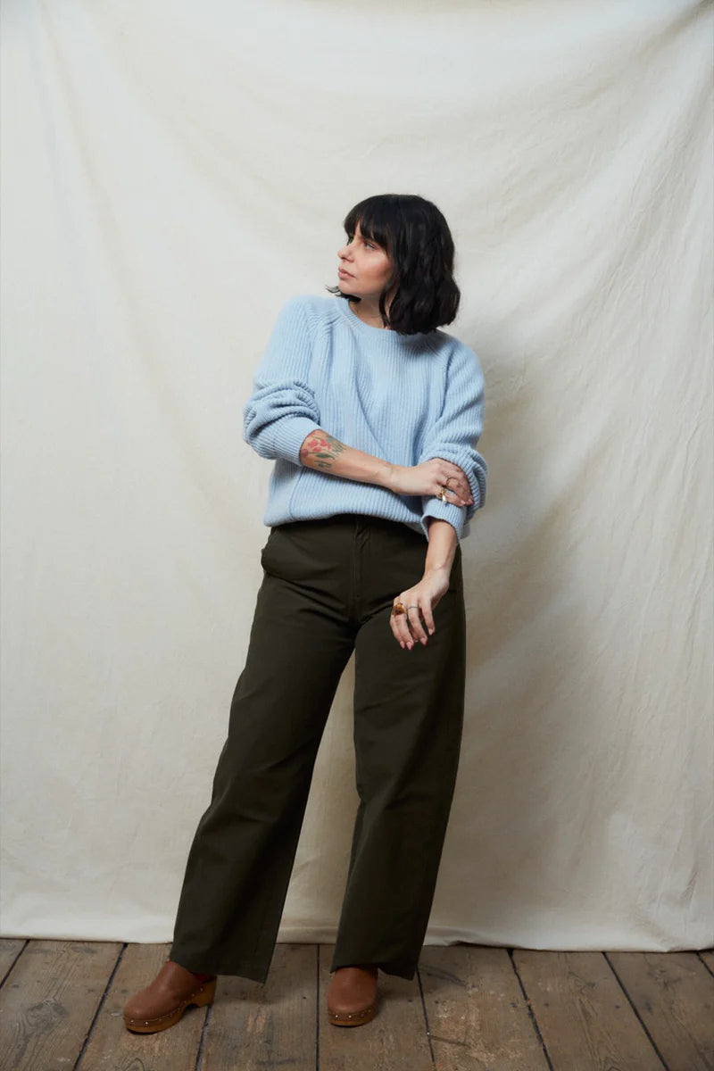 Stillpullover mit Reißverschlüssen