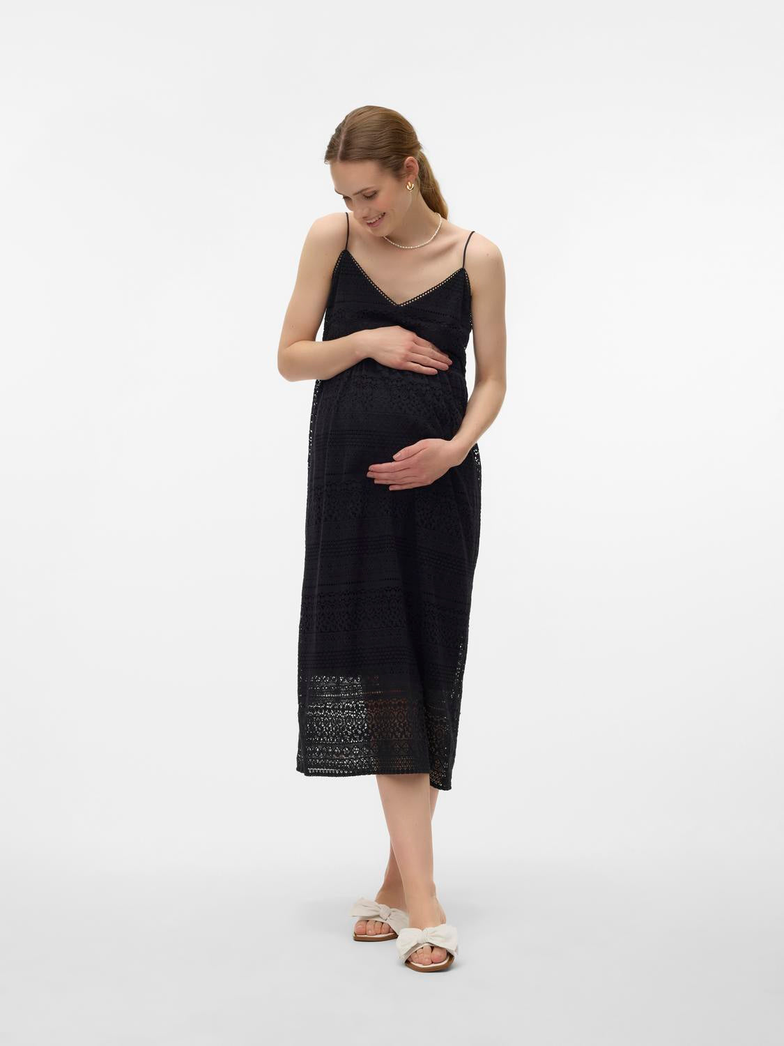 Vero Moda Maternity Umstandskleid mieten und kaufen schwarz mit Spitze und Unterkleid