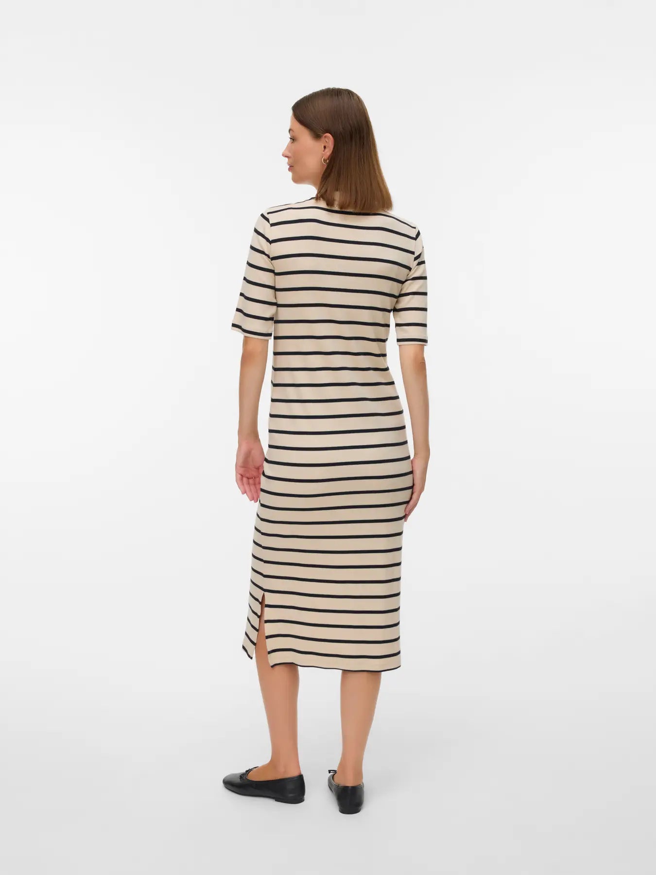 Rippkleid mit Stehkragen