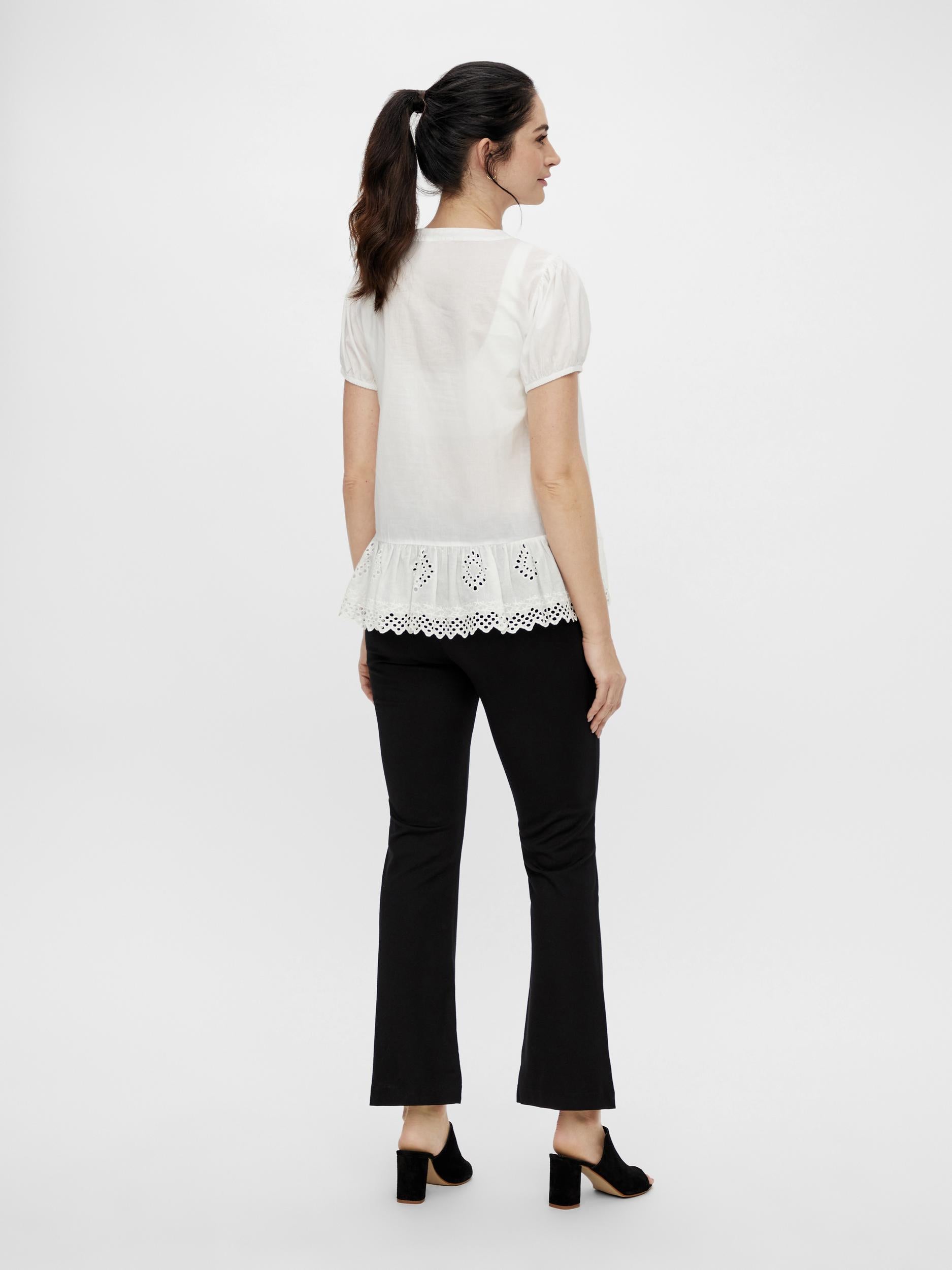 Shirtbluse mit Knöpfen, weiß
