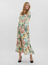 Lade das Bild in den Galerie-Viewer, Maxi Umstandsabendkleid mit Blumendruck von Mamalicious, mehrfarbig, mit langen Ärmeln bei Mutterkleid online Kaufen oder monatlich mieten
