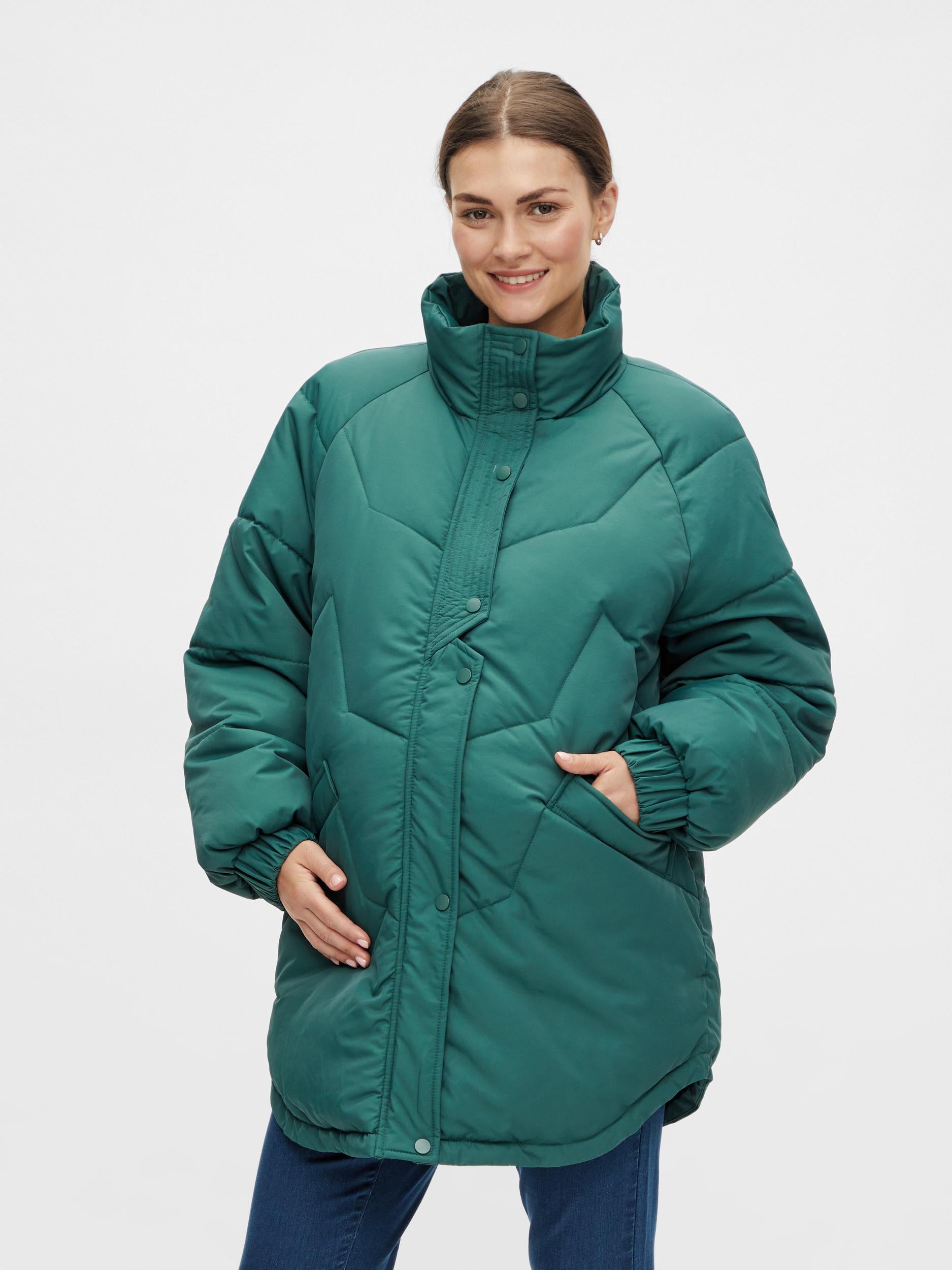 Umstandsjacke online kaufen und mieten bei Mutterkleid für deine Schwangerschaft im Winter, Trichterkragen, gesmokte Bündchen, Pattentaschen, gefüttert, runder Saum